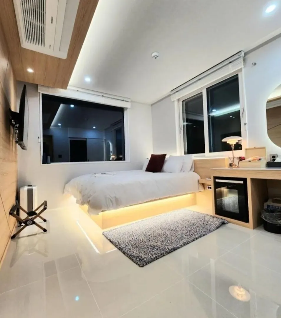 Cony Ocean Suite Hotel Jeju