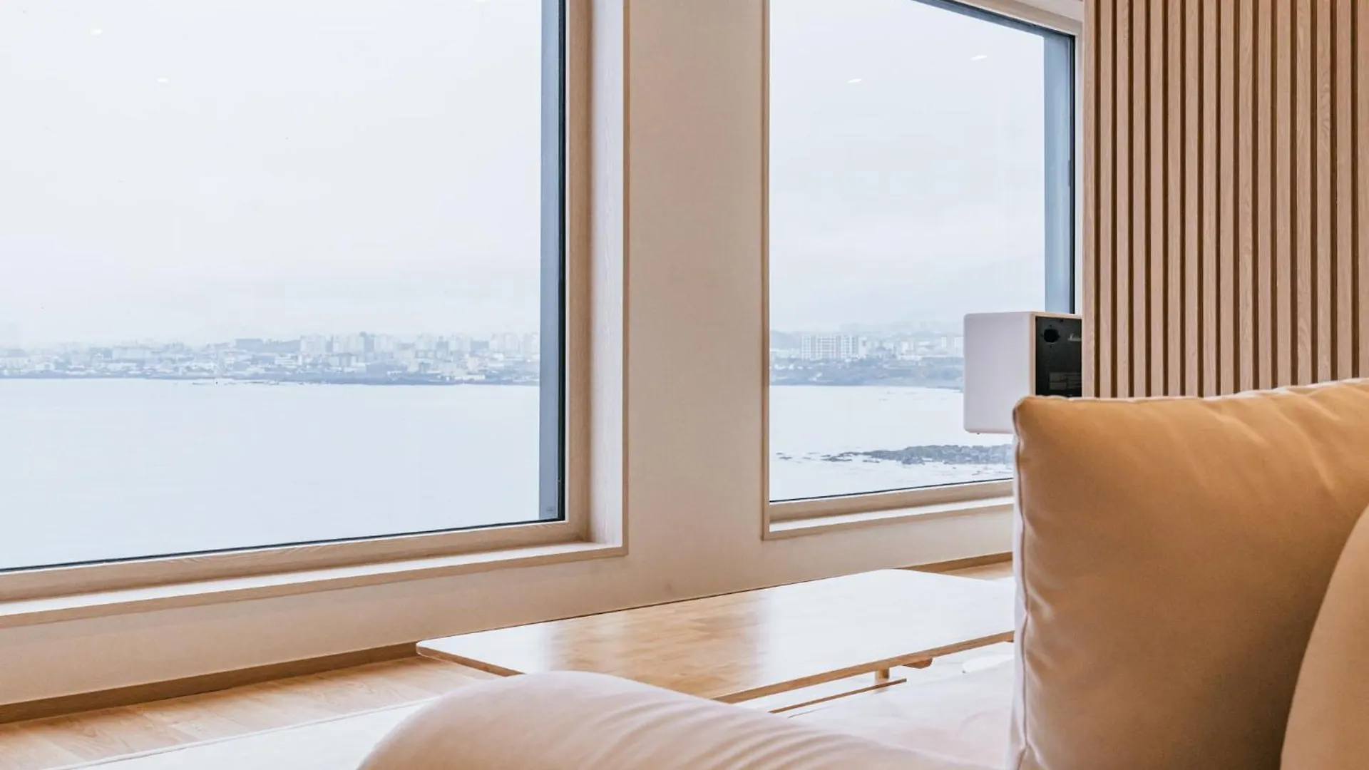 Cony Ocean Suite Hotel Jeju